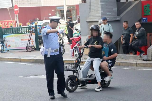 上路有“5不能”新要求别被罚了才知道米乐m62025年2月起执行电动车(图5)