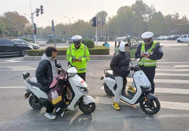 上路有“5不能”新要求别被罚了才知道米乐m62025年2月起执行电动车(图2)